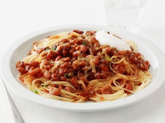 Foto von Spaghetti mit Chili-Fleisch-Sauce