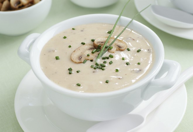 Püreesuppe mit Champignons