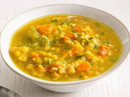 Fotosuppe mit Linsen und Süßkartoffeln