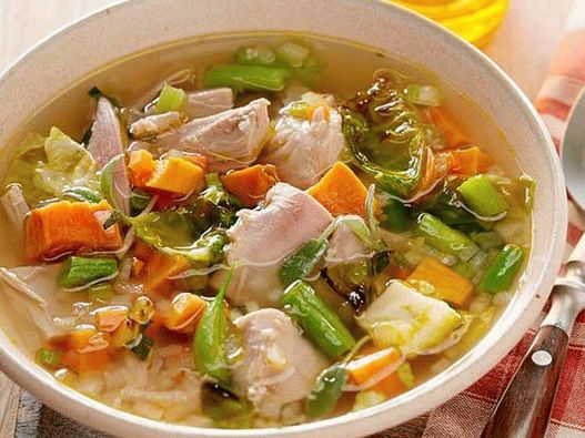 Fotosuppe mit Puten-Kartoffel-Knödel