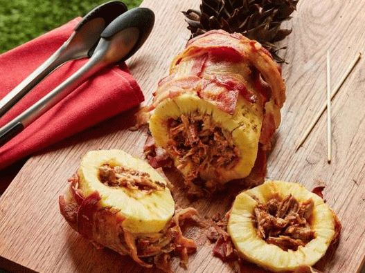 Foto von Svinanas: Schweinefleisch in Ananas