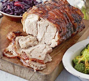 Photo Schweinehals in einem Ärmel in einer Honig-Senf-Marinade gebacken