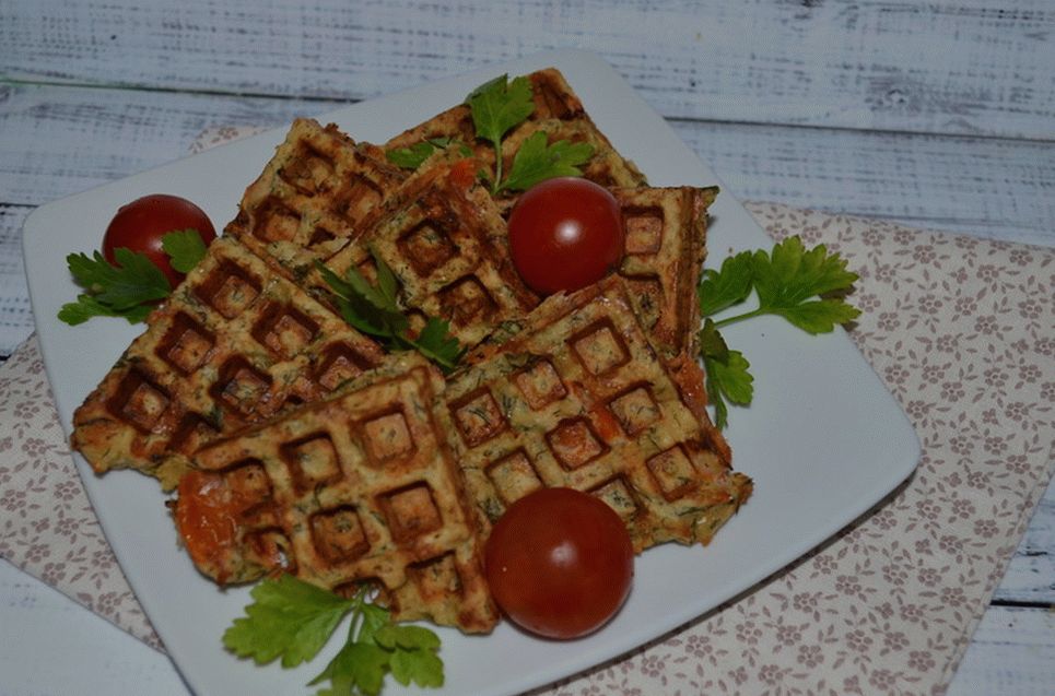 Käse-Tomaten-Waffeln