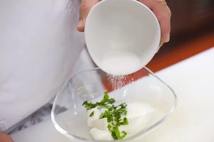 Knödel mit Erdbeeren