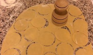 Knödel mit Suluguni