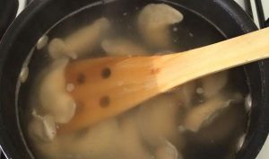 Knödel mit Suluguni