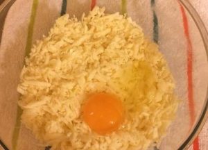 Knödel mit Suluguni