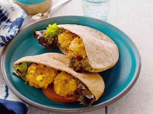 Foto Vegetarische Schnitzel mit Gurken-Joghurt-Sauce in Pita