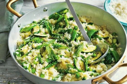 Foto Frühlingsrisotto mit Erbsen und Spargel