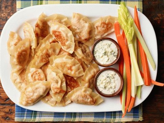 Foto des Gerichts - Buffalo Chicken Knödel