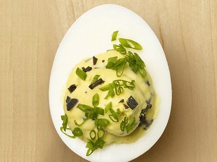 Foto von getrüffelten Eiern