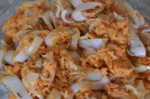 Tintenfisch-Gemüse-Snack