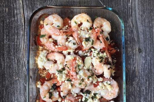 Photo Baked Shrimp mit Tomaten und Feta-Käse