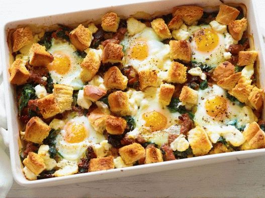 Photo Casserole mit Wurst und Eiern
