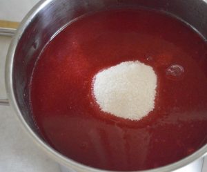 Hartriegelgelee für den Winter